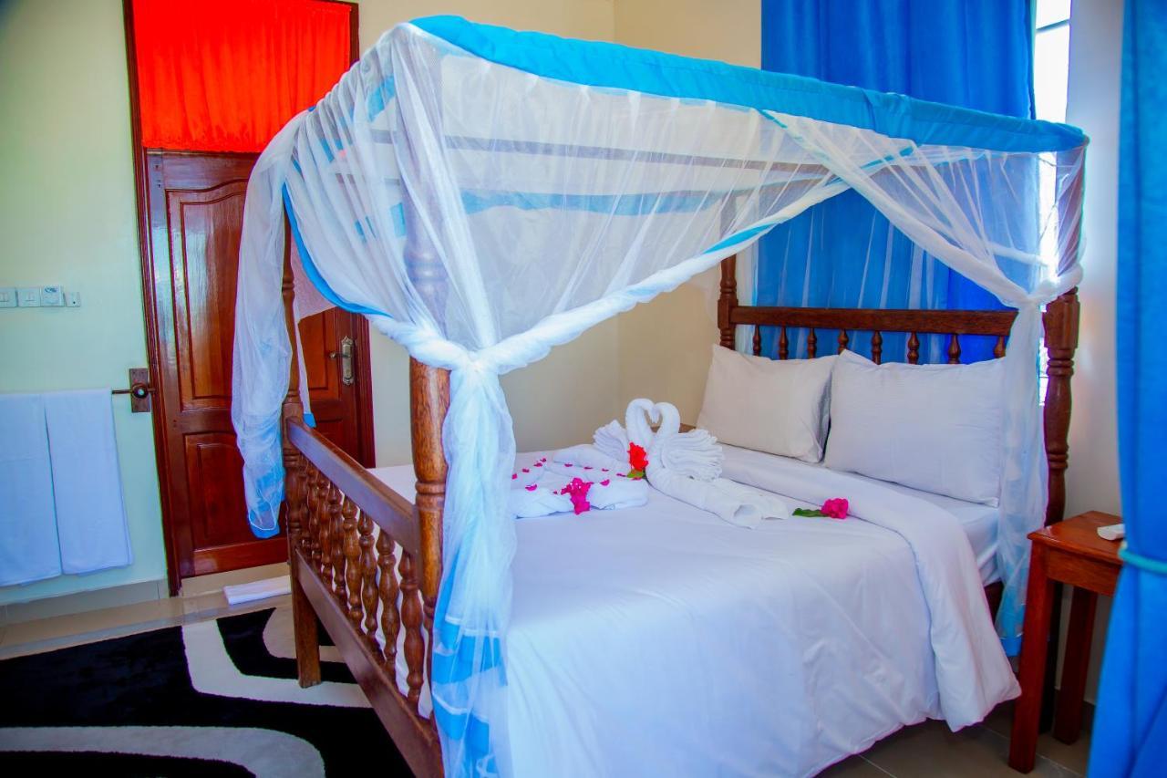 Pwani Beach Boutique Hotel Zanzibar 프와니 음찬가니 외부 사진