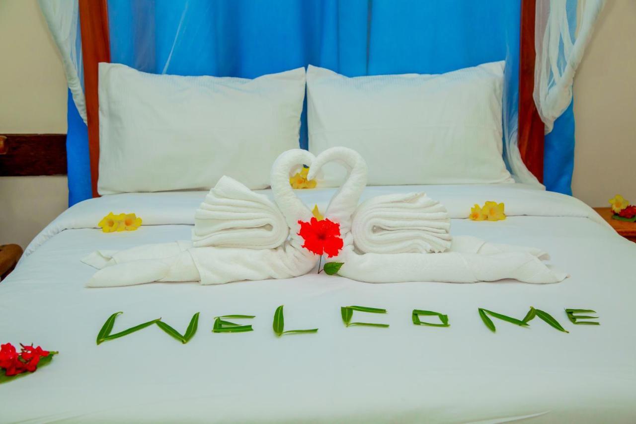 Pwani Beach Boutique Hotel Zanzibar 프와니 음찬가니 외부 사진